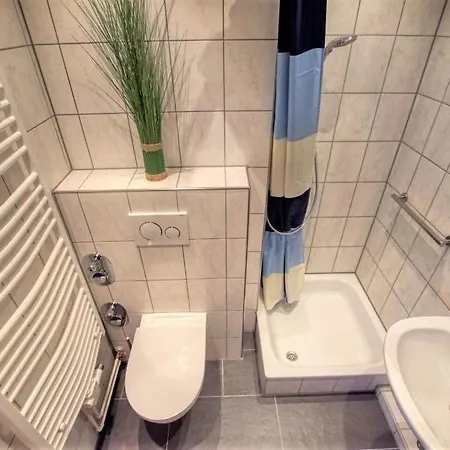 - Haus H, App 0h0701 Apartment